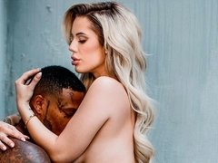 Sex-addicted white babe Luna Skye and a giant black dick