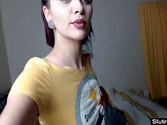 Skinny white girl shows her yam-sized meaty culo on cam