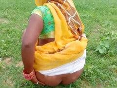 Hardcore Indian outdoor sex with Radhika bhabhi in Hindi audio