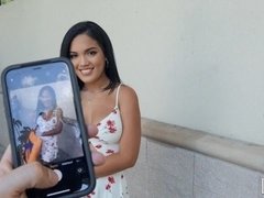 Gros cul, Sucer une bite, Branlette thaïlandaise, Hard, Fille latino, Pov, Rasée, Adolescente