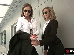Special Agents Veronica Leal and Tina Kay Stimulate Cock For DOUBLE CUMSHOT!