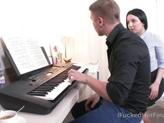 Cutie fails to play the piano but gets a chance to ride a cock