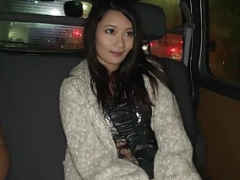 Asiatisch, Blasen, Braunhaarige, Handjob, Hardcore, Japanische massage, Küssen, Titten