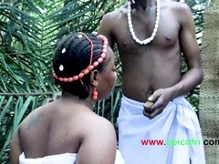 Africain, Grosse bite, Sucer une bite, Éjaculation interne, Orgasme, Public, Chatte, Esclave