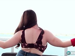 Gros cul, Gros seins, Brunette brune, Hd, Masturbation, De plein air, Solo, Jouets