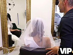 Isabella de Laa gets her hair done and fucks in front of her wedding guests