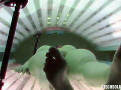 Grosse titten, Tschechisch, Hd, Masturbation, Realität, Solarium, Solo, Spanner