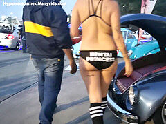 Tuning cars and exhibit horny girl