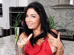 Gorda, Culo grande, Negro, Mamada, Pajear, Interracial, Madres para coger, Tatuaje