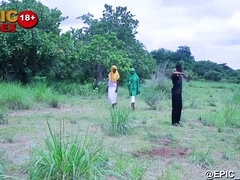 Two muslims wants the see my cock in the forest - Ebony