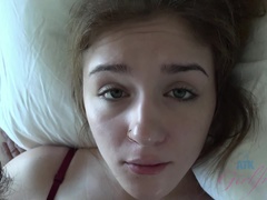 Leie, Blasen, Fingern, Fussjob, Freundin, Öl, Orgasmus, Pov