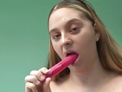 Plumpish gal with big boobs show us her masturbation skills