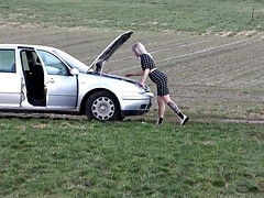 Amateur, Blonde, Sucer une bite, Voiture, De plein air, Pov, Rugueux, Adolescente