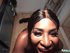 Gros cul, Sucer une bite, Tir de sperme, Énorme, Interracial, Seins naturels, Pov, Réalité