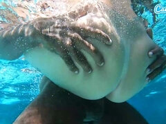 Hot Amateur Fucked By Bbc Penis Underwater - Big tits